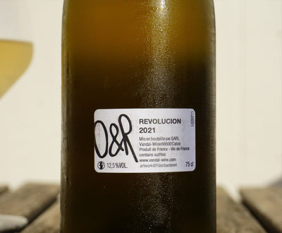 Revolucion Blanc by Nada